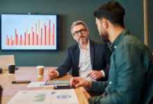 A SMART APPROACH TO CHOOSING THE RIGHT INVESTMENT PLAN