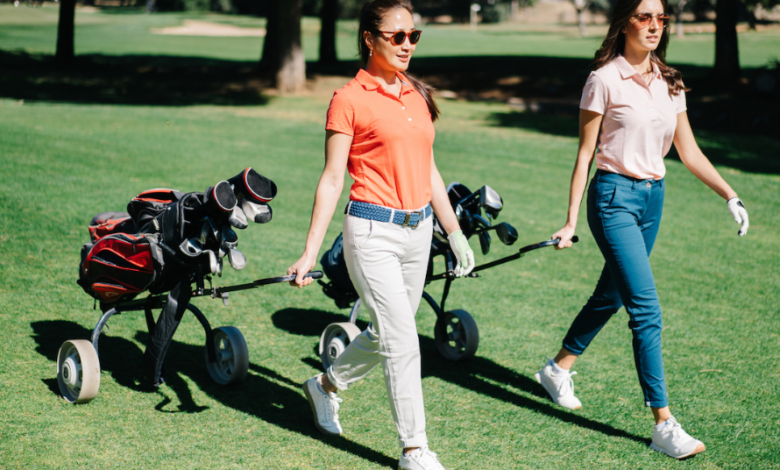 The Benefits of Custom Golf Jackets for Every Golfer